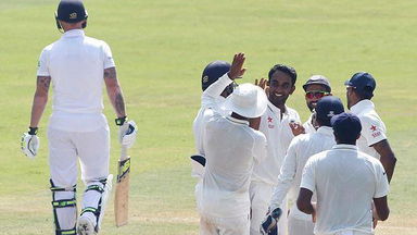 IND vs ENG 2016, 2nd Test : ENG 2nd Innings Fall of Wickets