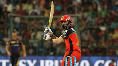 M30: RCB vs KKR – Lokesh Rahul 52