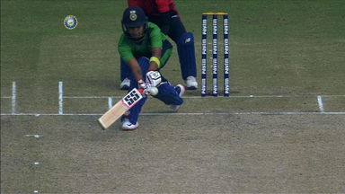 Veda Krishnamurthy's entertaining 47*(29)