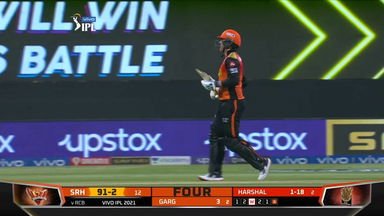 Jason Roy's solid 44(38)