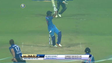IND vs ENG 2017, 3rd ODI : Hardik Pandya Six
