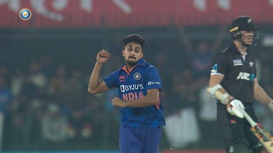 IND vs  NZ 2023, 3RD ODI: Fall of Wickets
