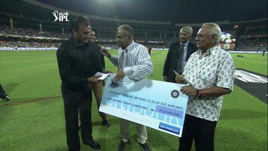 BCCI honours former cricketers in  Bengaluru
