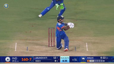 IND-W vs SL-W 2025, 5th T20I: Arundhati Reddy Six