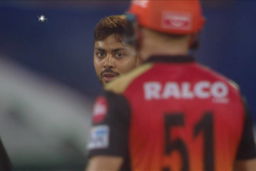 6 & wicket: Avesh Khan completes a perfect comeback