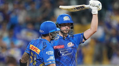 Will Jacks holds MI's fort with his first 50 of the season
