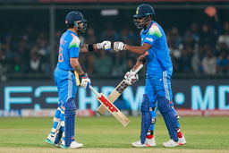 4, 6, 6! Kohli-Harshit keep India going with huge over
