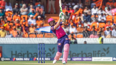 4 x 4: Buttler takes the attack to Natarajan