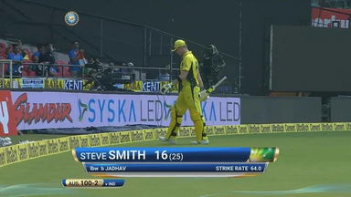 IND vs AUS 2017, 5th ODI: Steve Smith Wicket