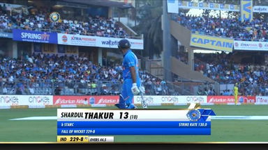 IND vs AUS 2020, 1st ODI: Shardul Thakur Wicket