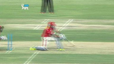 M28: GL vs KXIP – Murali Vijay Wicket