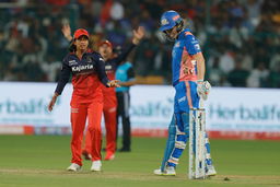 4,4,4,4,W: An over of mixed emotions for Ekta Bisht