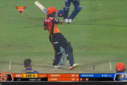 M55: SRH vs MI – Priyam Garg Six