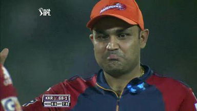Match 51 DD vs KKR – Gambhir's Wicket