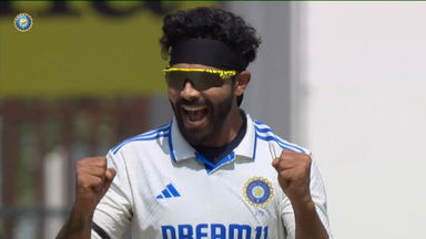 Jadeja & Siraj put an end to the Stokes-Foakes pair