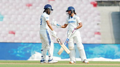4, 6, 4 - Harmanpreet Kaur & Yastika Bhatia take on Lauren Filer
