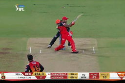 M54: RCB vs SRH – Gurkeerat Mann Singh Six