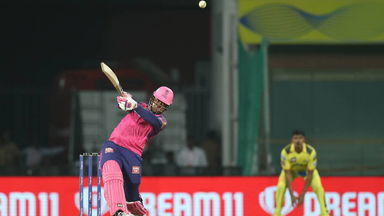 Shimron Hetmyer provides late surge with quick-fire 30*(18)