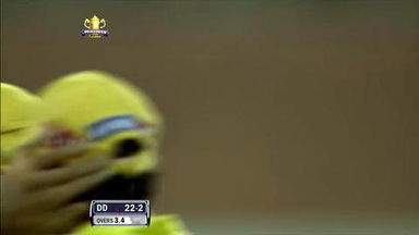 Qualifier 2: CSK vs DD – Sehwag's Wicket
