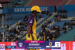 Wicket: Match 16, UP Warriorz vs Mumbai Indians, WPL 2025: Shweta Sehrawat Wicket