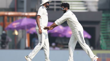 Timely Leap: Siraj's excellent catch to dismiss Rickelton